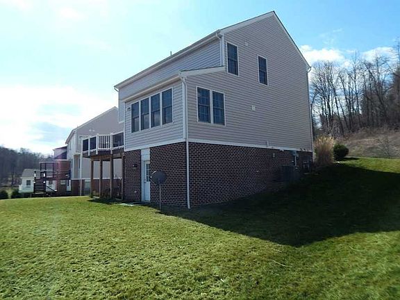 5th image of 305 Providence Dr
