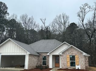 135 Allie Ln, Canton, MS 39046