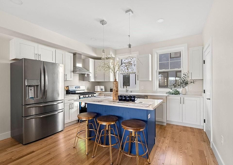 1st image of 188 Quincy Ave #C4
