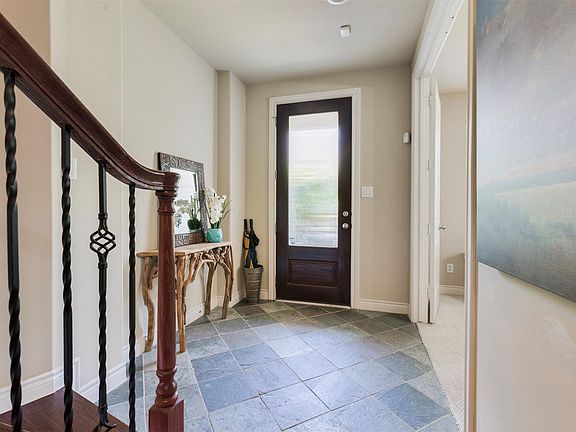 5th image of 1716 Edwards St