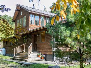 40 Grove Rd, Willow, NY 12495