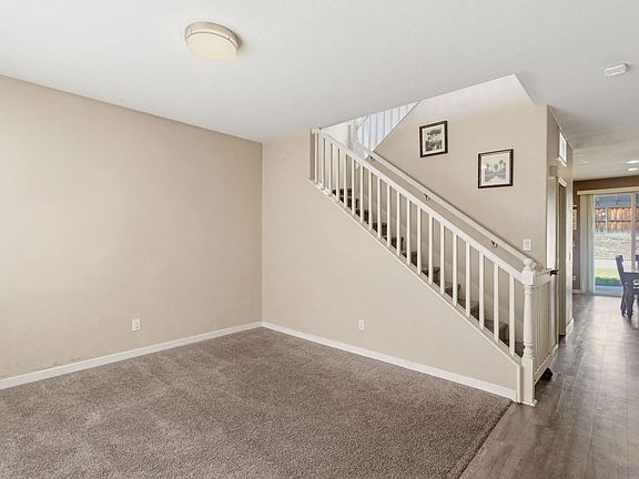 2nd image of 27568 Campana Cir
