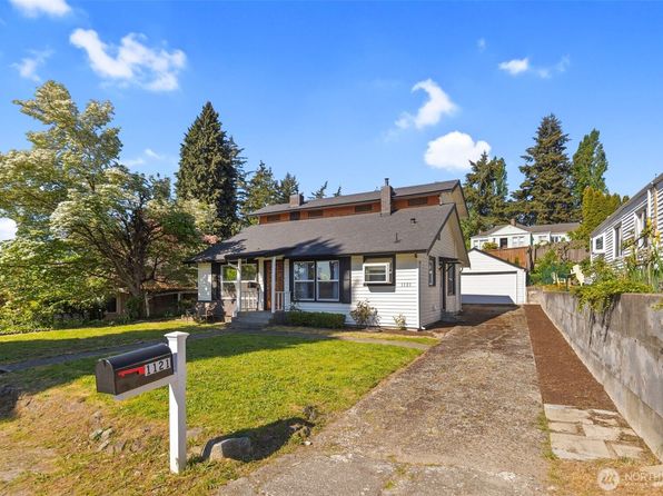 1121 Evans Avenue W, Bremerton, WA 98312