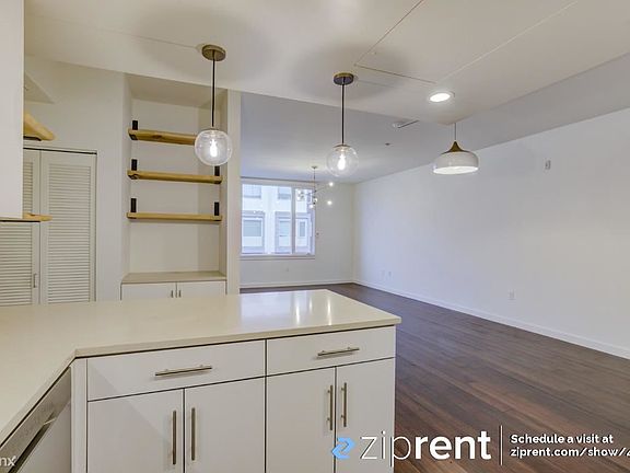 5th image of 501 Hudson Ave #203