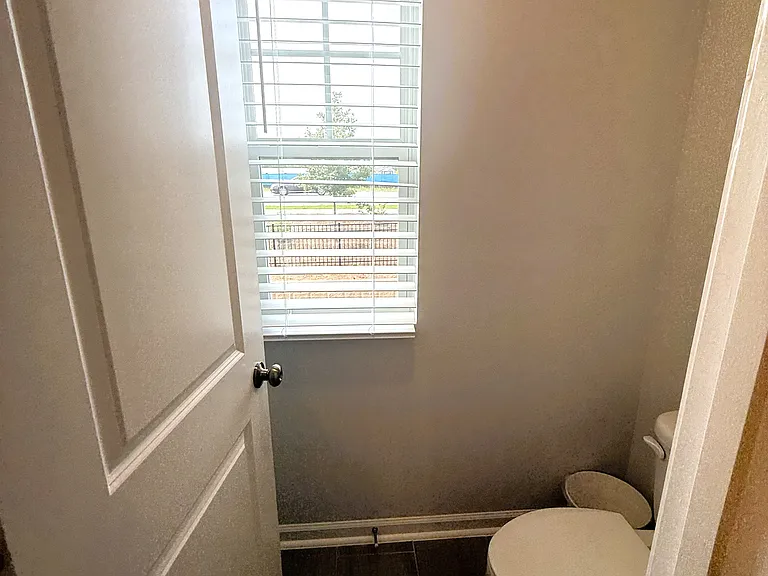 1115 Aberleigh Ln — Photo 20