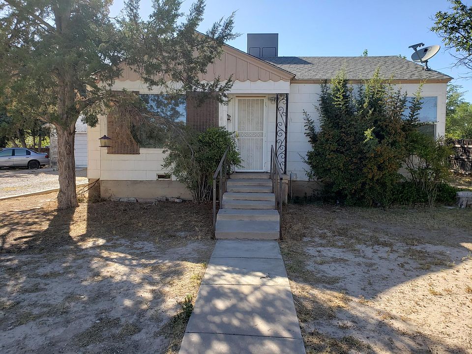 1st image of 3 Hillcrest Dr