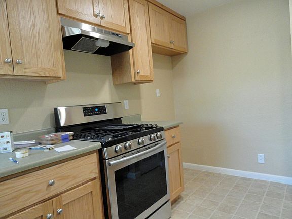 New kitchen (sorry for the mess)