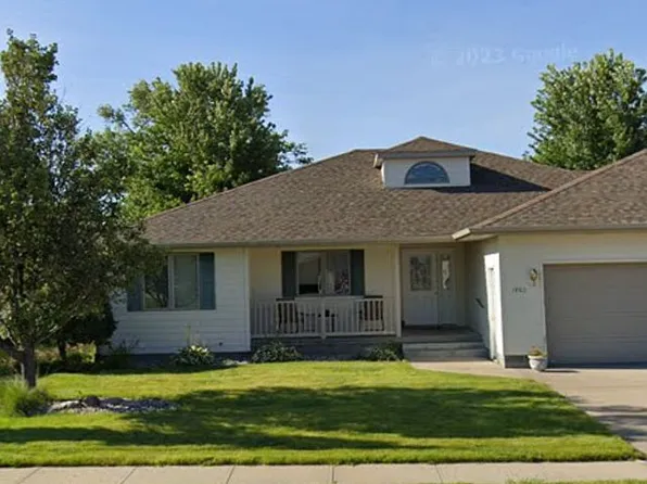 1702 E Maple Ave, Norfolk, NE 68701