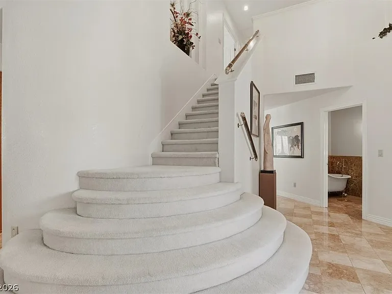 1888 Woodhaven Dr — Photo 27