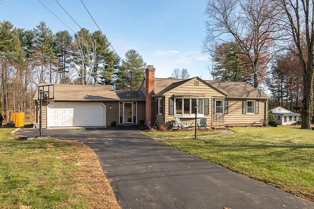 46 Lee St, East Longmeadow, MA 01028 Zillow