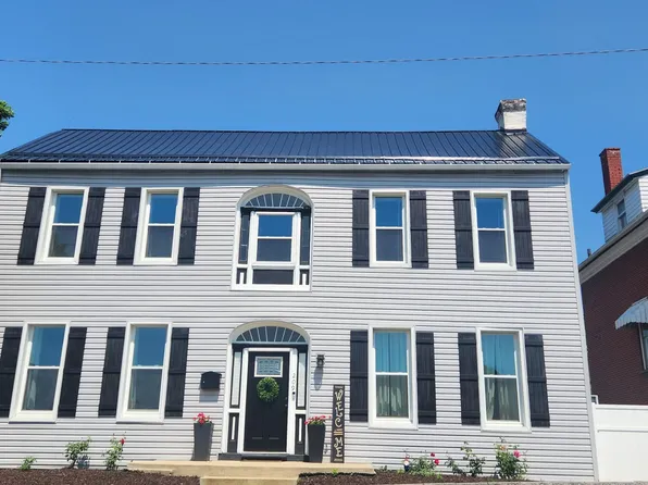 209 Mulberry St, Hollidaysburg, PA 16648