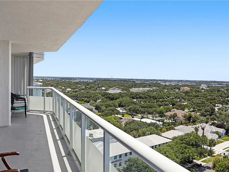 3554 Ocean Drive 703S #2S — Photo 4