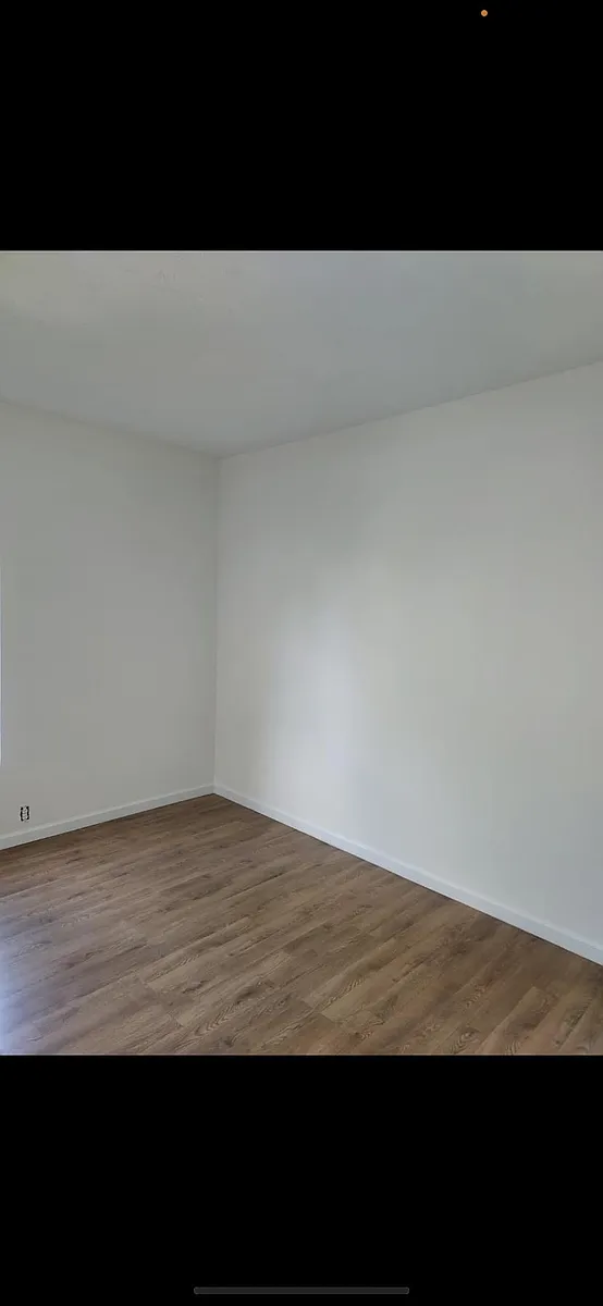 Building Photo - 1134 N Dearborn St #B