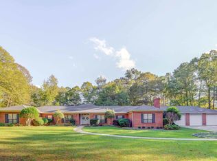 318 Hickory Dr, Meridian, MS 39305