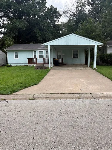10811 Cambridge Ave Photo 1