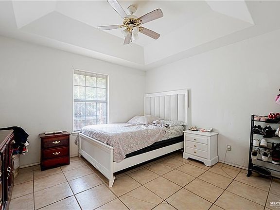 5th image of 609 N Saint Marie Ave