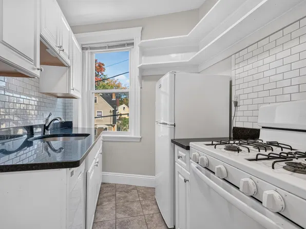 30 Langdon St, Cambridge, MA