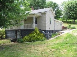 4081 Blue Grass Trl, Saltville, VA 24370