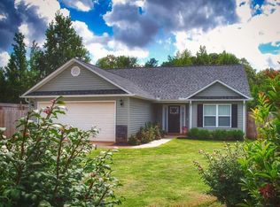 226 Crown Ct, Travelers Rest, SC 29690