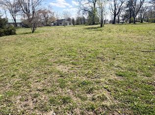 309 S Pine St, Hohenwald, TN 38462