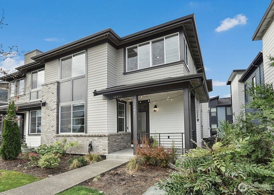 1st image of 26637 NE Boyd Way #102