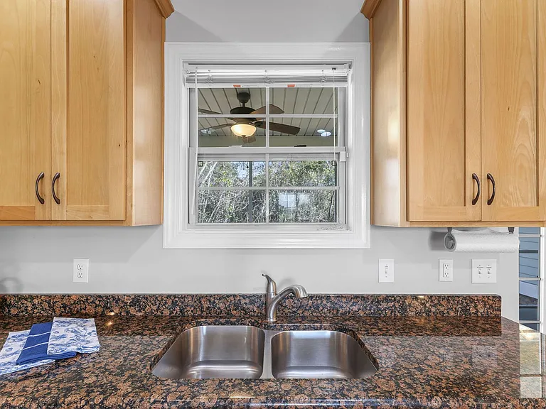 2202 E Oak Bridge Way — Photo 13