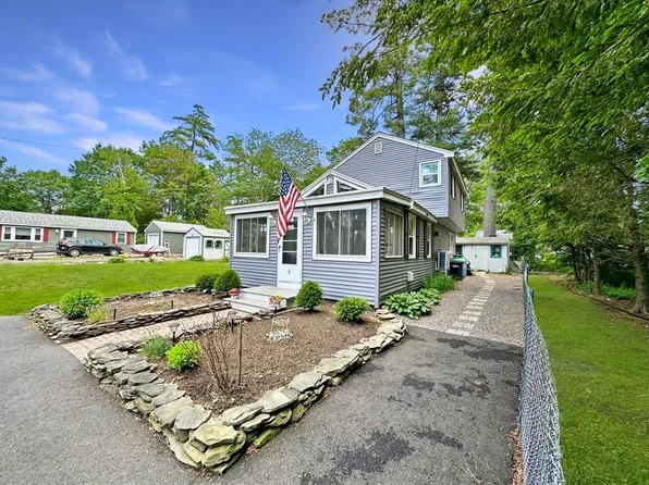 11 Wilson St, Salem, NH 03079