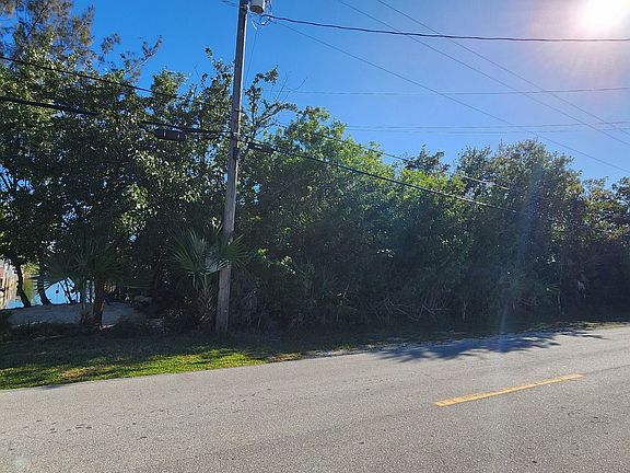 4th image of Bk 24 Pandorea Ln Lot 2