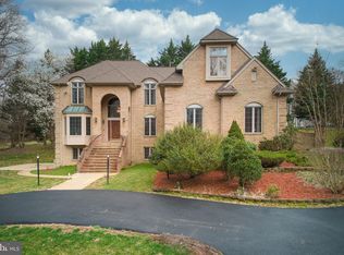 14201 Waynesford Dr, Upper Marlboro, MD 20772