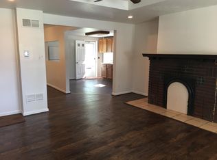 51 Center Ave, Burgettstown, PA