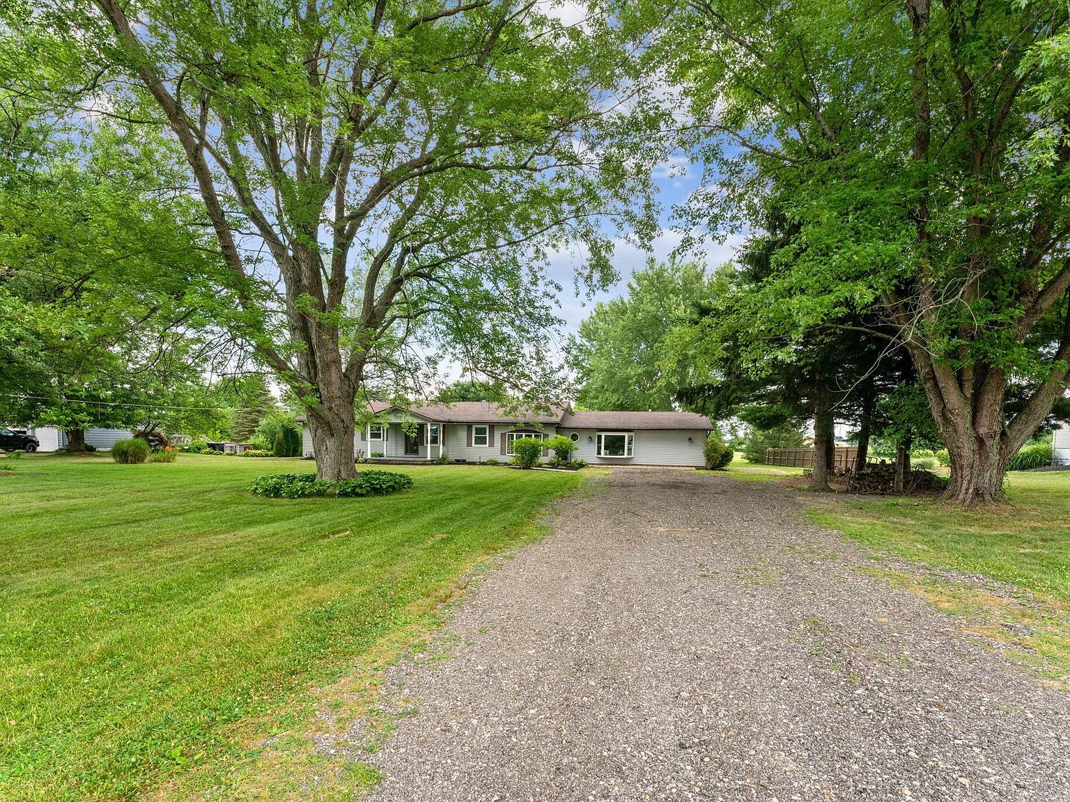 1140 Ginder Rd NW, Lancaster, OH 43130 Zillow