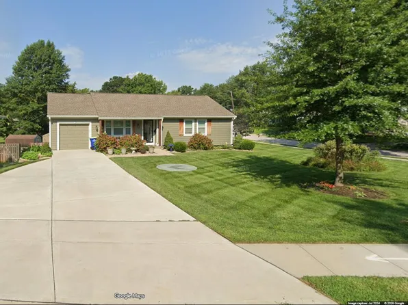 6900 Benson St, Merriam, KS 66204