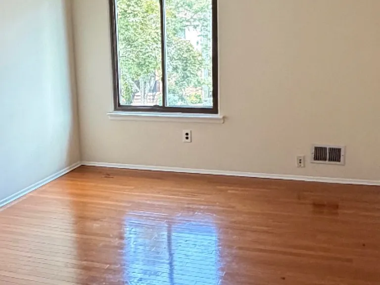 914 Merritt Dr #B — Photo 5