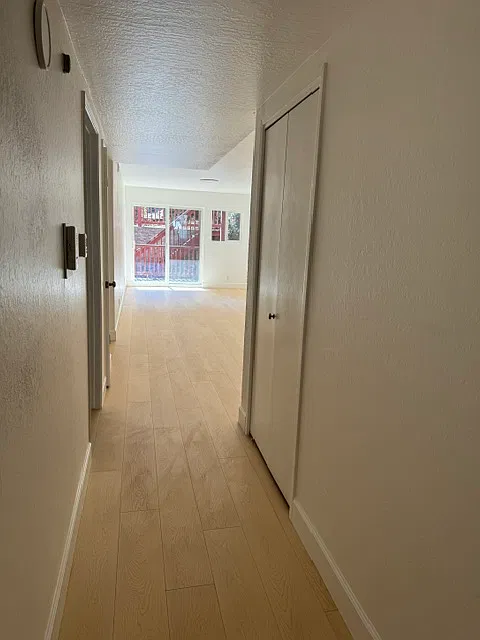 2 bed, 817 sqft, $5,500 — Photo 4