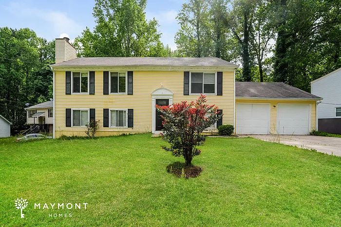 3 bed, 2.0 bath, 1300 sqft, $1,795 — Photo 4