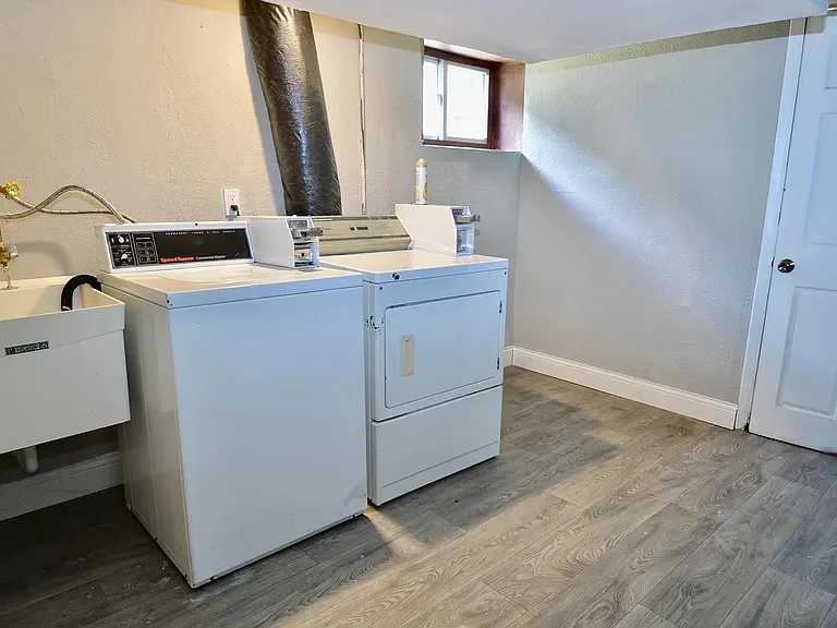 4239 Minnehaha Ave #1 — Photo 12