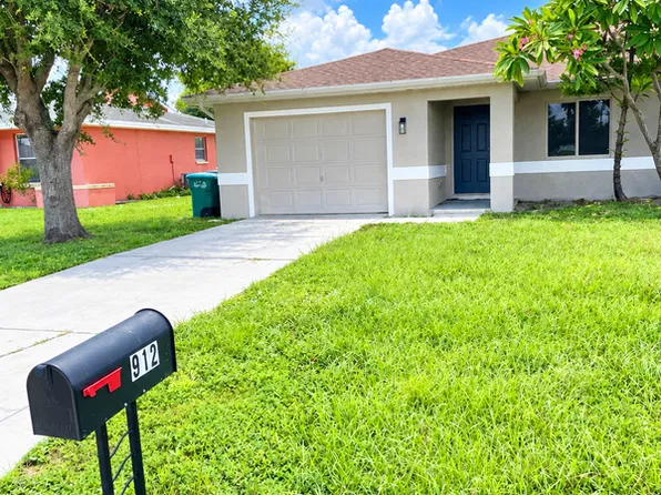 912 SE 6th Ct, Cape Coral, FL 33990