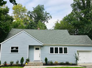 12 Whitewood Dr, New City, NY 10956