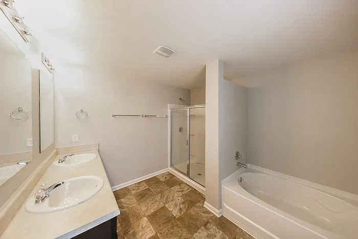 229 Addison Dr — Photo 10