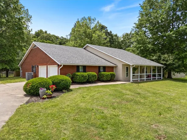 808 Apple Blossom Ln, Springdale, AR 72762