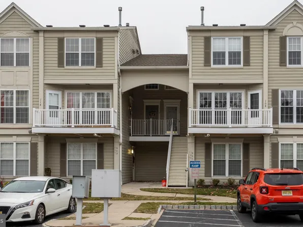 108 Wildflower Pl, Delran, NJ 08075