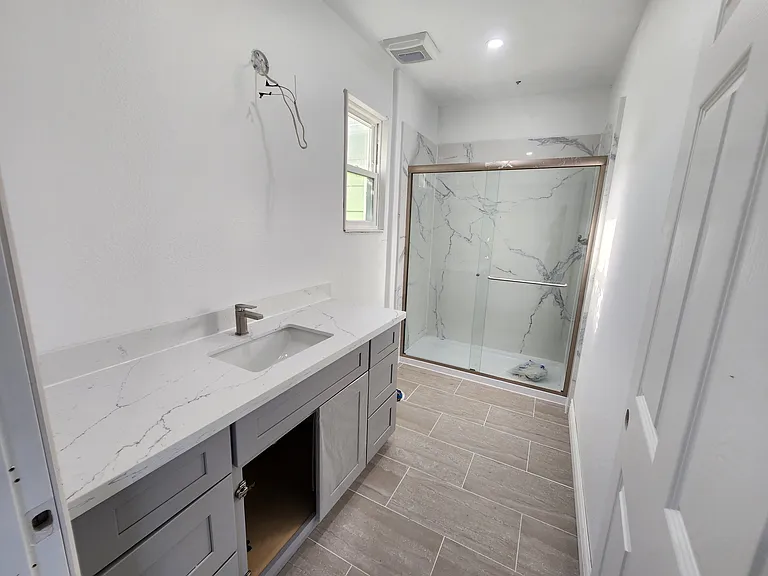 Sequoia St — Photo 20