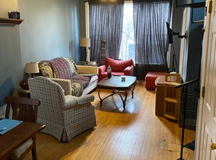 1521 W Thomas St APT 3F, Chicago, IL 60642