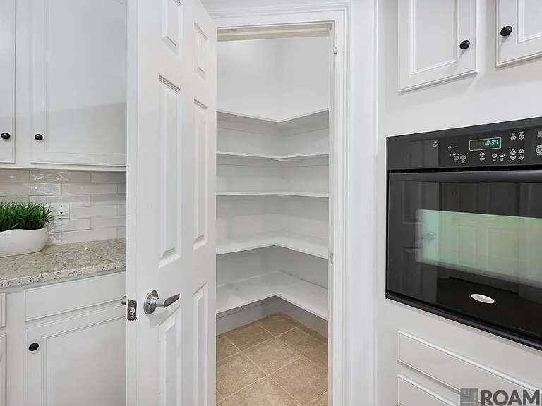 22782 Greencliff Dr — Photo 8