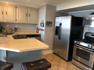 1508 Lakeview Dr, Wolverine Lake, MI 48390