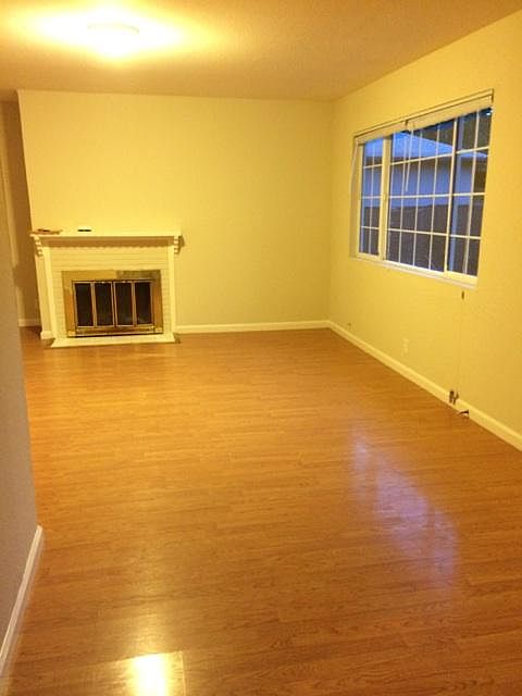 1st image of 724 Camphor Way
