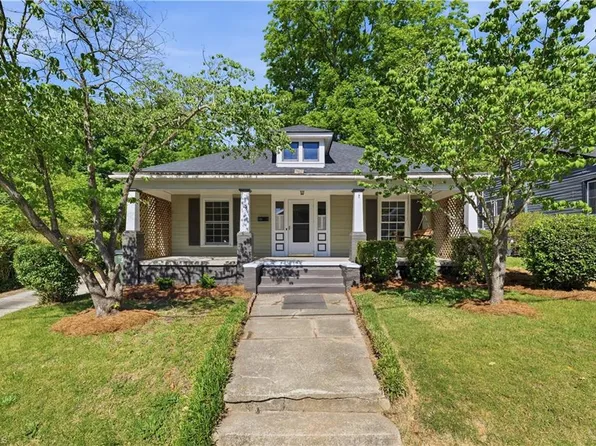 409 Peele St, Burlington, NC 27215