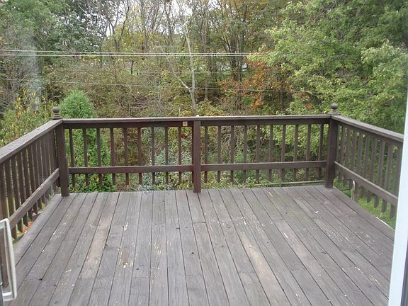 Rear deck