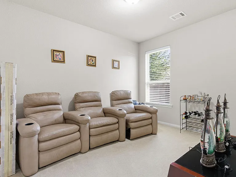 17014 Wellinghoff Ct — Photo 9