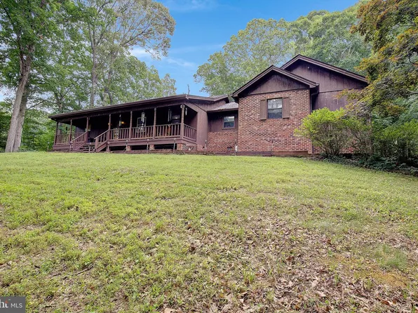 3721 Willie Ln, Chesapeake Beach, MD 20732